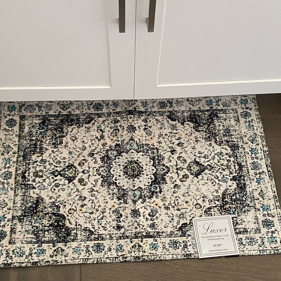 💕💕Persian Inspired Kitchen Rug - Picture 2 of 6